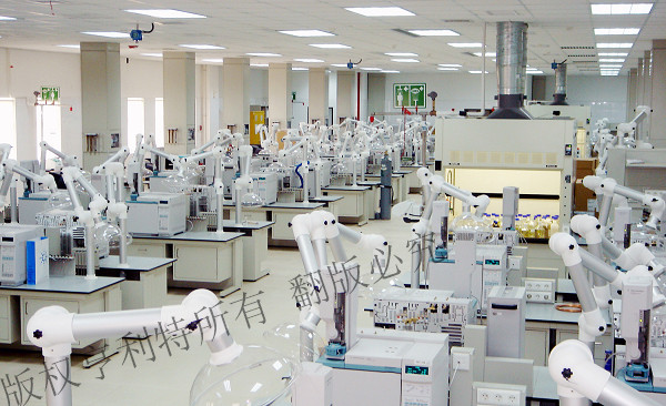 绿巨人黑科技APP建設時對實驗台安全間距要求有哪些？